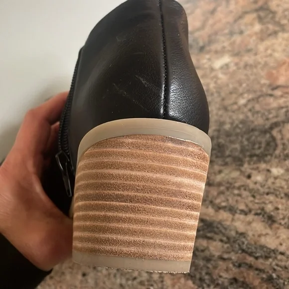 Dolce Vita Pointed Ankle Booties - Picture 7 of 9